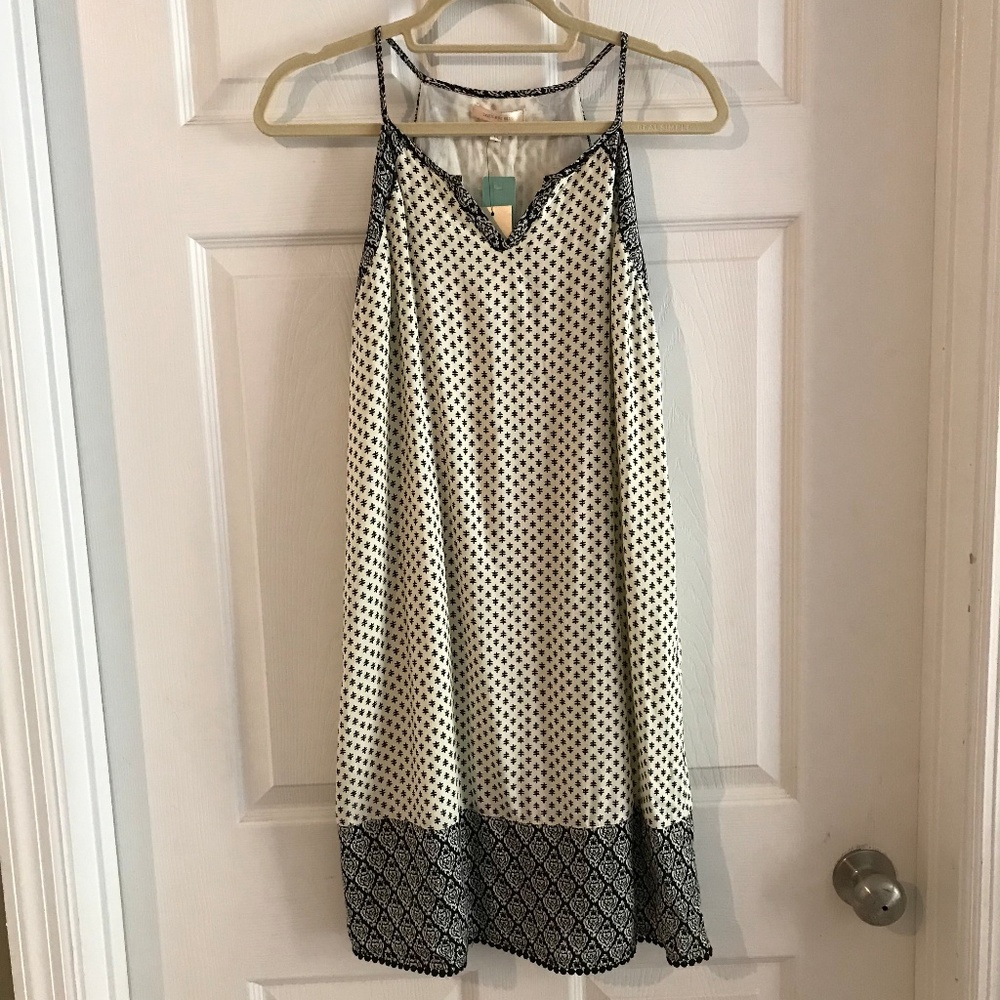 NWT Skies Are Blue Eleene Dress